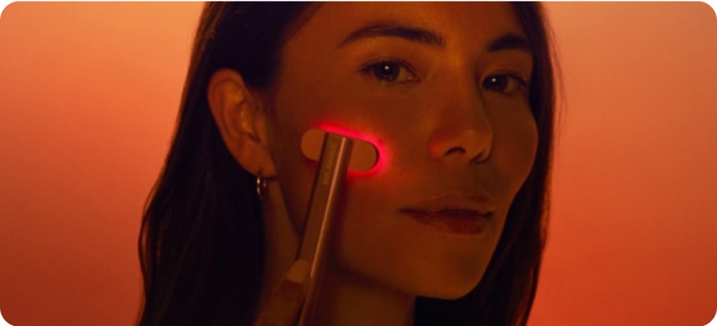 A-List LED Light Therapy Face Mask